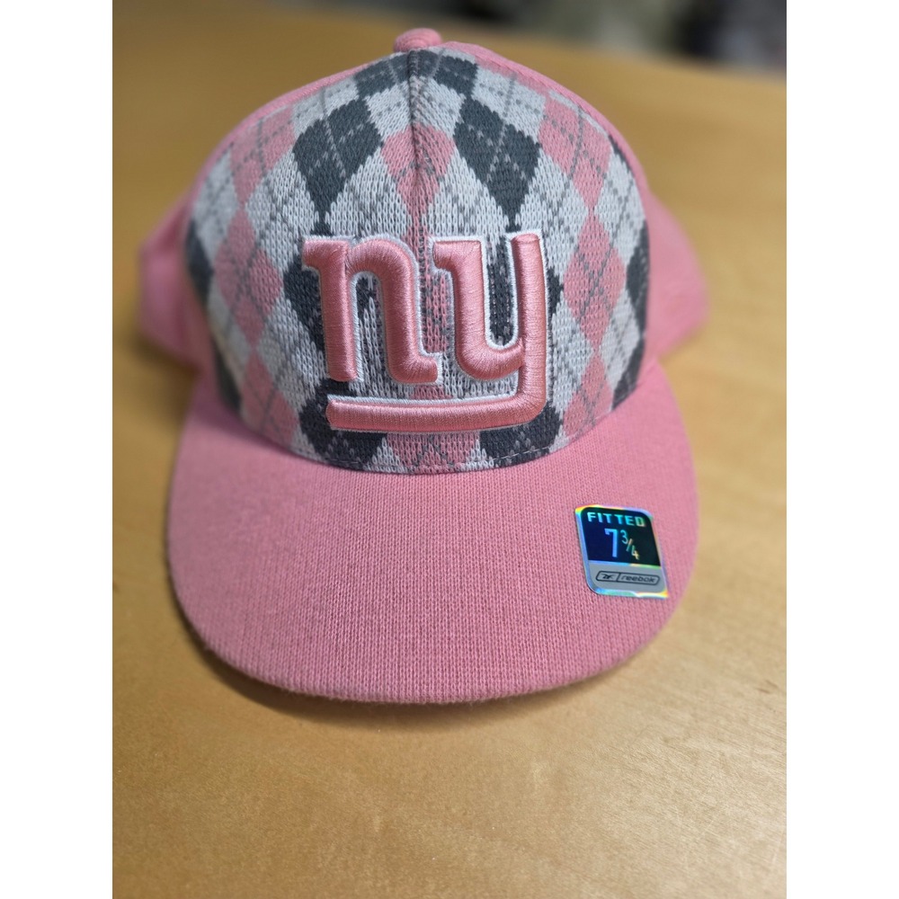 Reebok New York Giants NFL Fitted Hat Pink Argyle Plaid Size 7 3/4 Cap